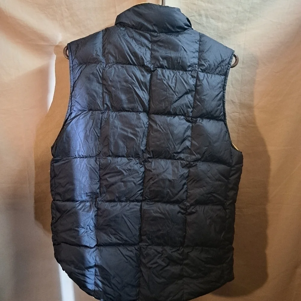 Lands'end reversible vest size small
